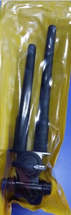 汽车天线选购指南 从装饰卡位到专业夹边，探索多样车载天线世界